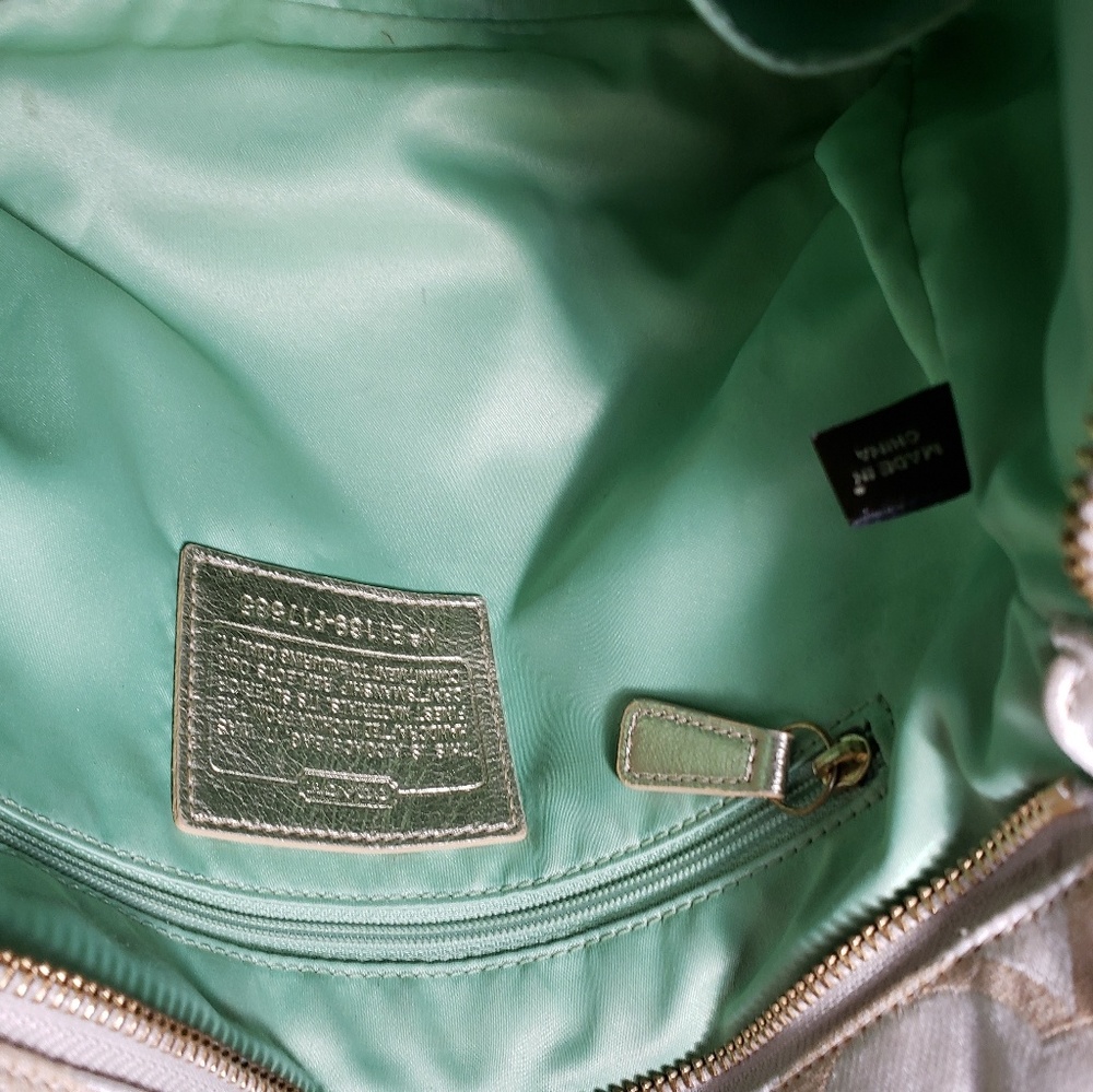 Coach Signature Applique File Bag - Picture 5 of 7